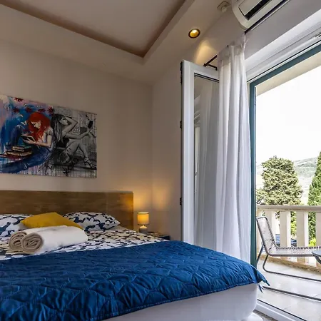 Apartment Blue Dream