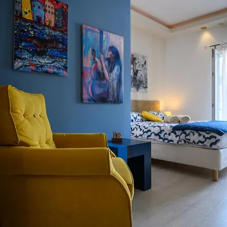 Blue Dream Apartment *